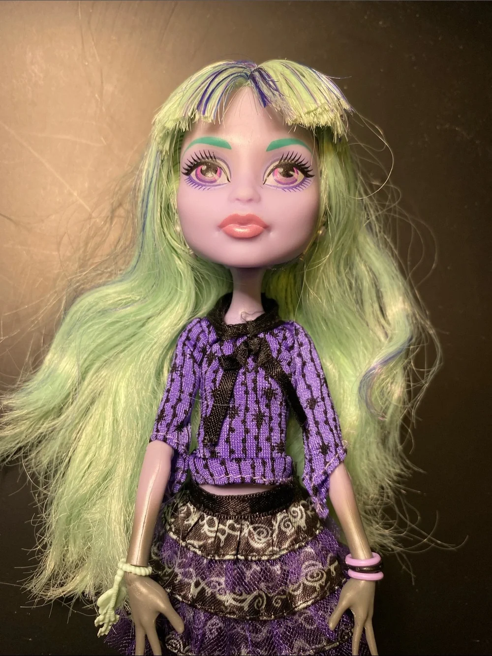 Monster High Twyla 13 Wishes Generation 1 G1 with pet and student diary